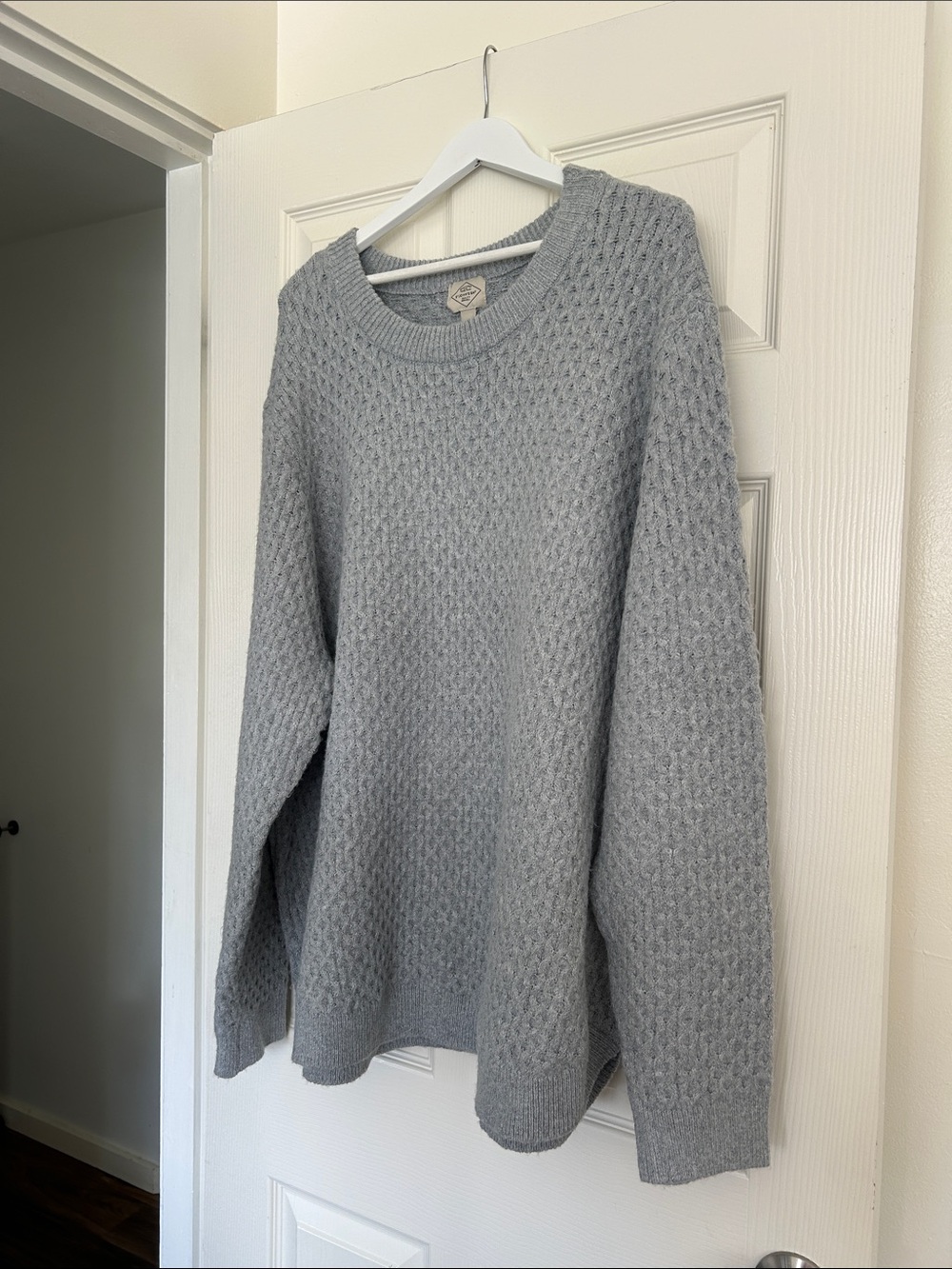 St. John's Bay Light Gray Textured Crewneck Sweater